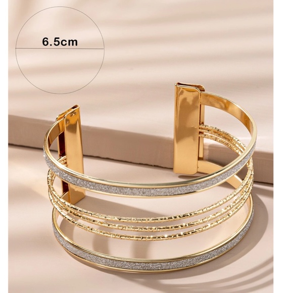 Bling Bling Cuff Bracelet Yellow Gold Tone Embellished Glitter Shiny - Picture 3 of 3